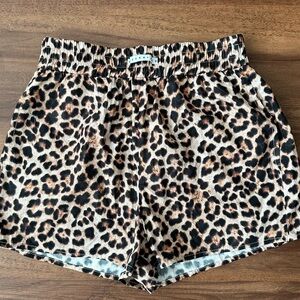 Missguided Leopard Print Shorts, Small